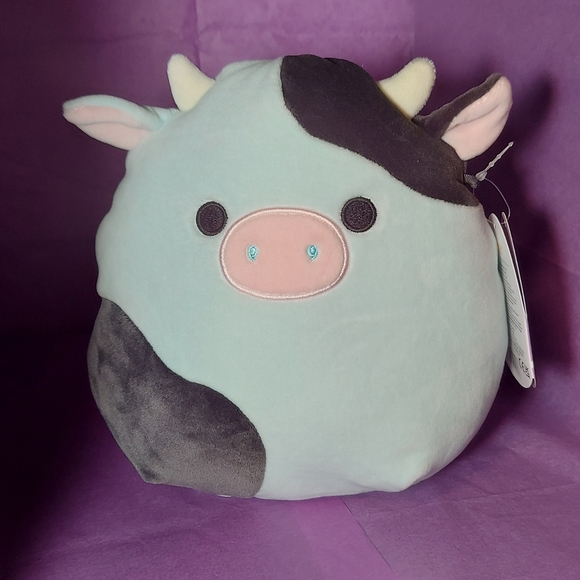 Cow Squishmallow 8" Cillian - Picture 2 of 5